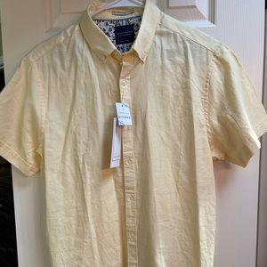 New with tags, yellow, mens, button up